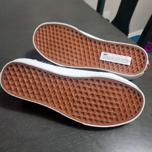 Paisley Vans - Picture 4 of 4